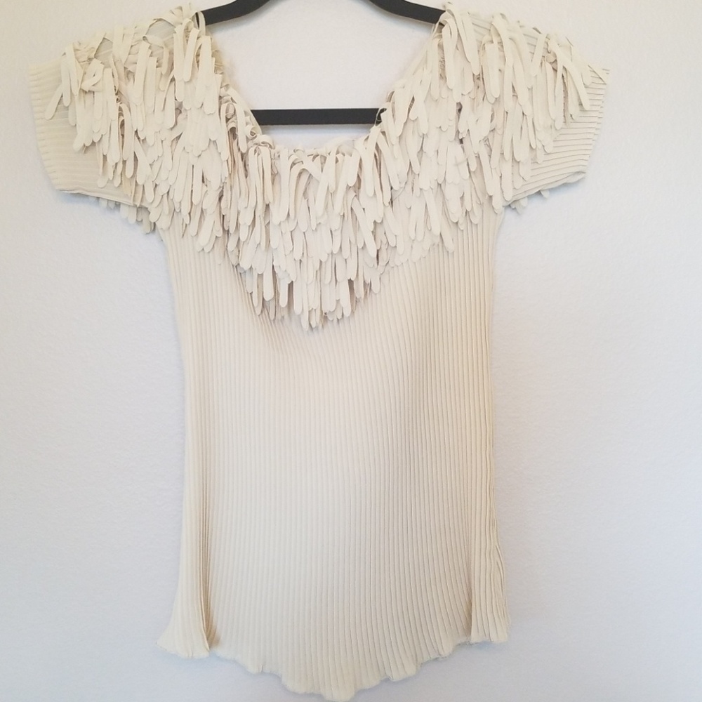 KaelyN Max off the shoulder top - Picture 2 of 4